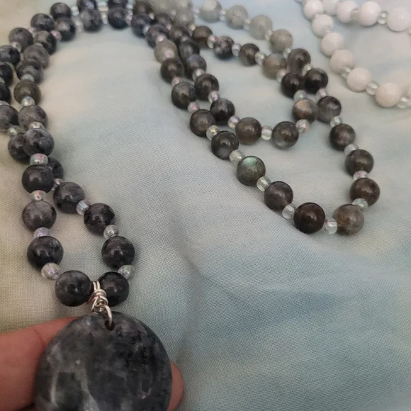 New moon mala - Picture 2 of 2